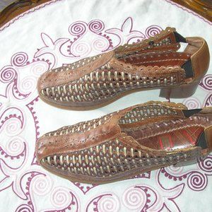 Picolinos leather womens sandals